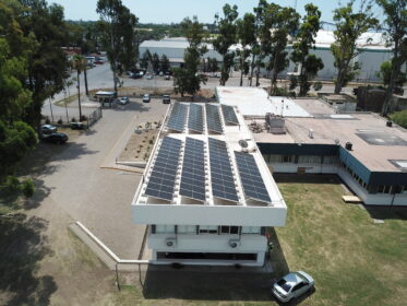 Caso de Éxito: Puerto de San Nicolás impulsa su sostenibilidad con energía solar